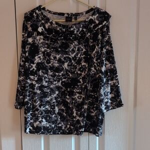 Rafaella Black and White Floral Long Sleeve Top